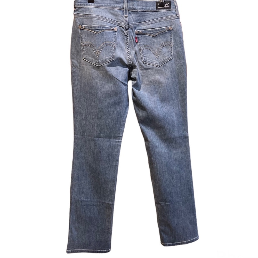 LEVI’s 505 straight leg Jeans. Size 6M - Picture 2 of 5